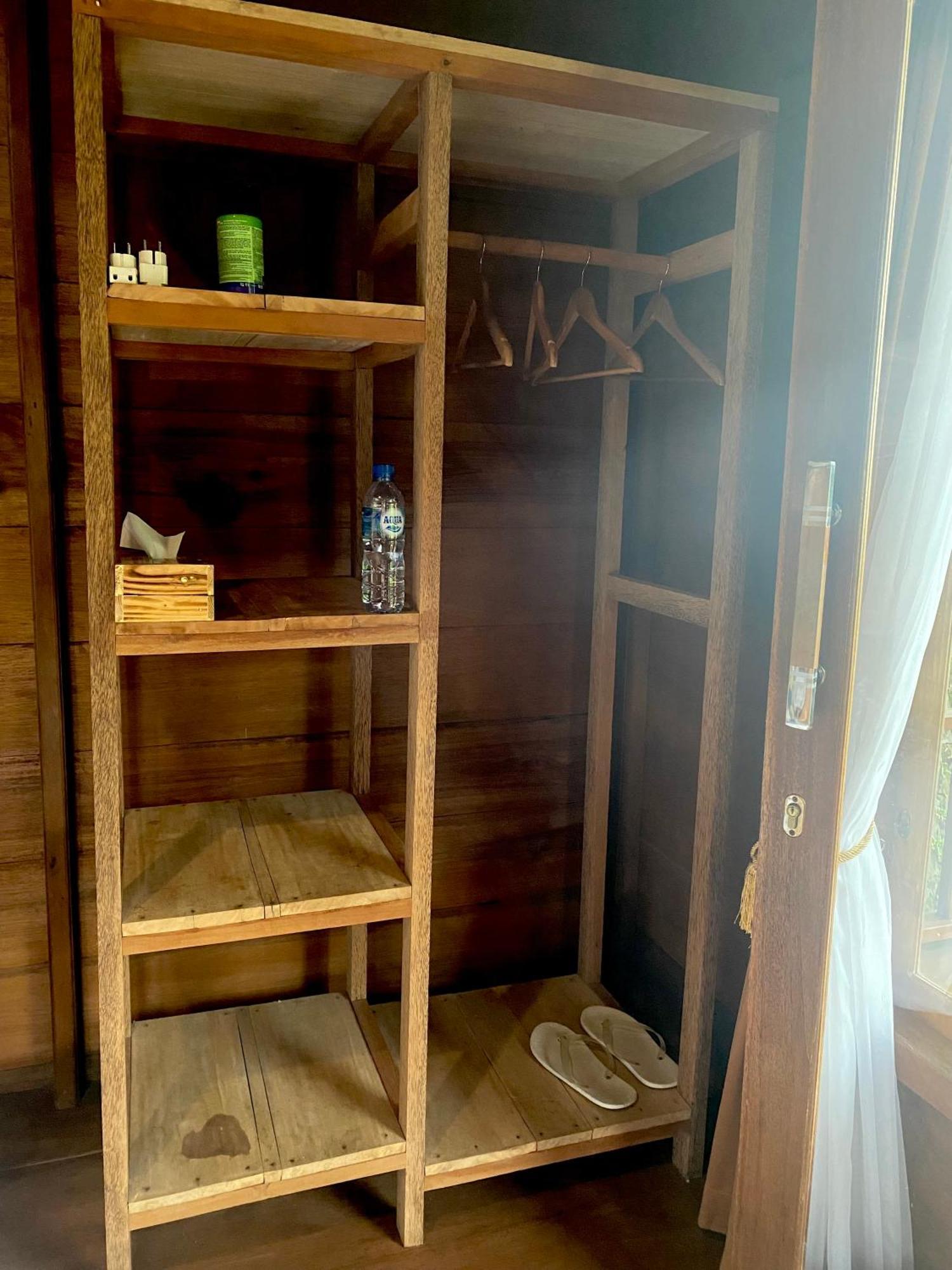 Uma D'Nyuh Homestay Singaraja Exteriér fotografie