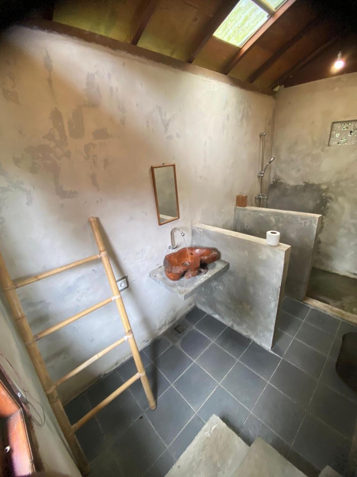 Uma D'Nyuh Homestay Singaraja Exteriér fotografie