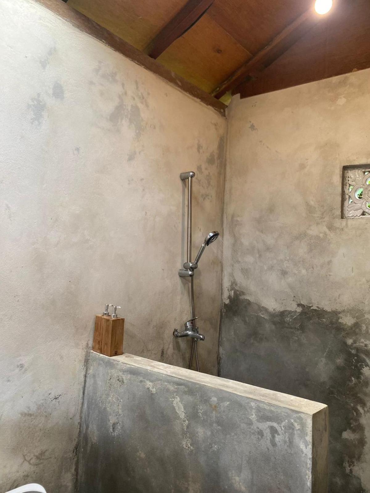Uma D'Nyuh Homestay Singaraja Exteriér fotografie