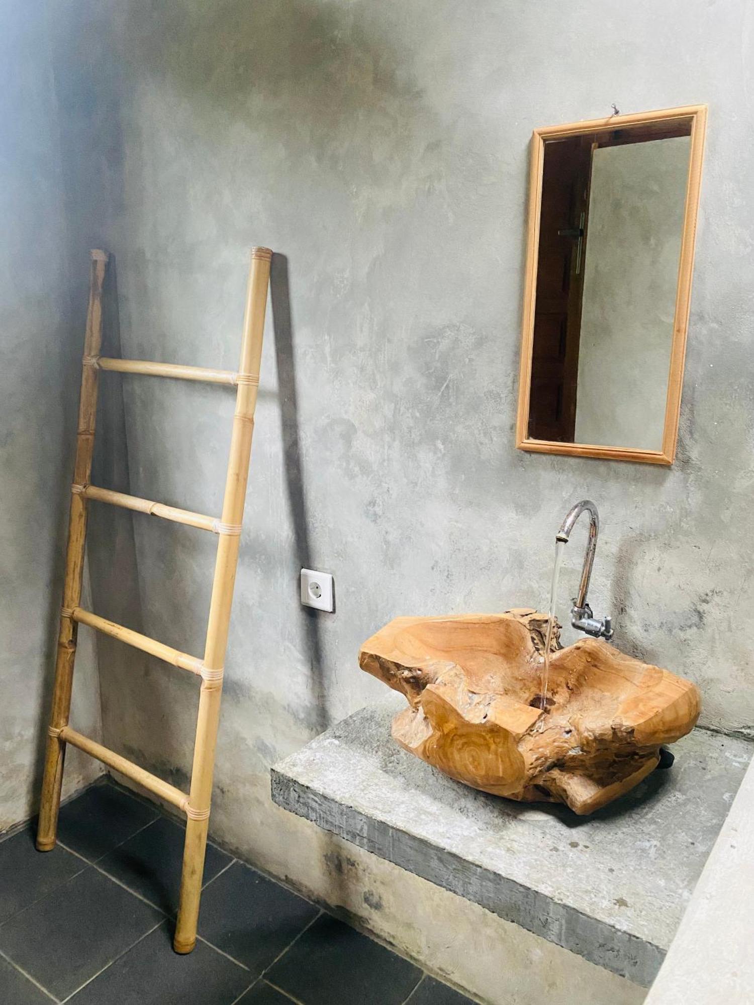 Uma D'Nyuh Homestay Singaraja Exteriér fotografie